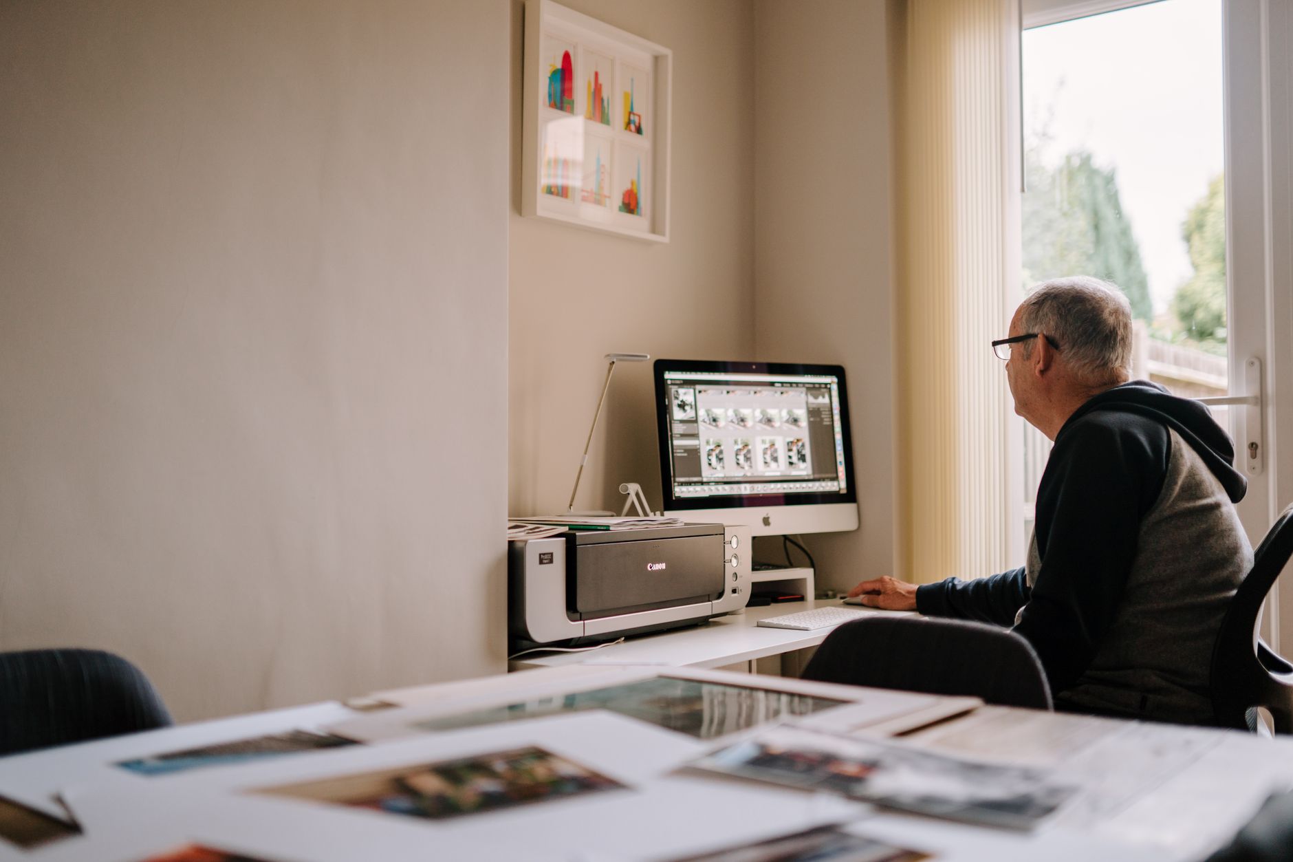 Editing a photo and removing its background in the Canva editor