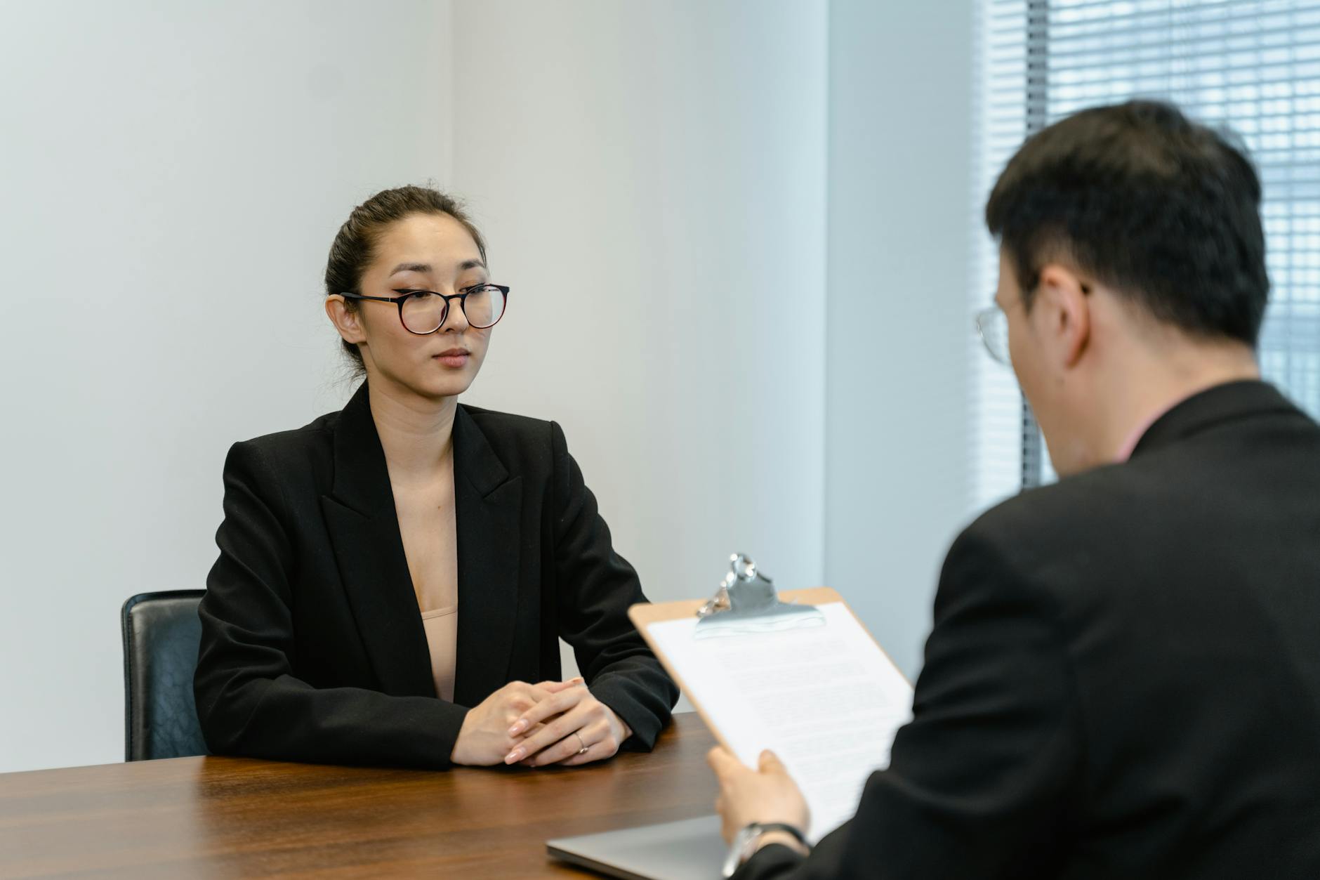 Candidate in a Power BI job interview answering technical questions